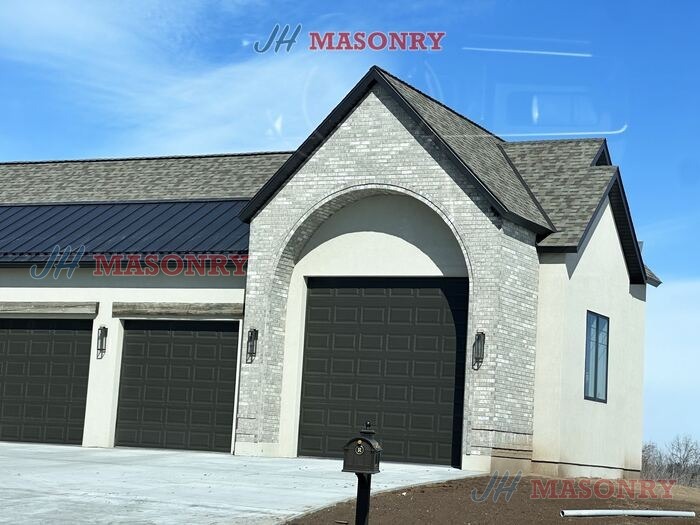 Brick build