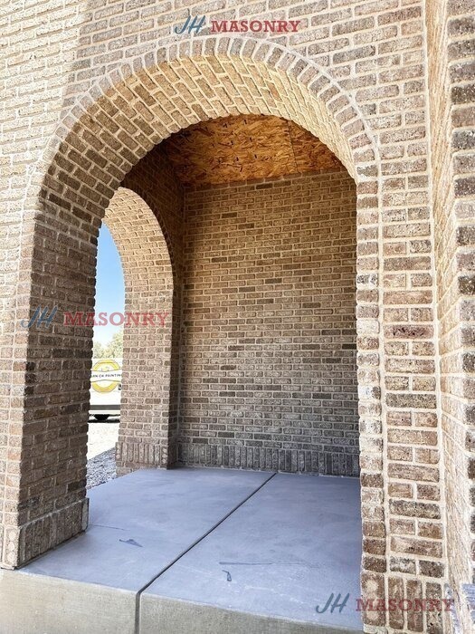 Brick build